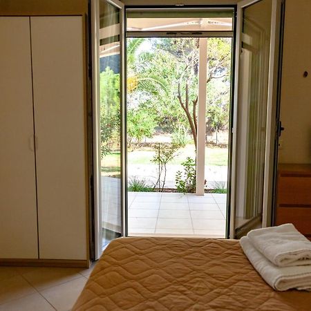 Brunello Seaside Apartments Lefkada City Bagian luar foto