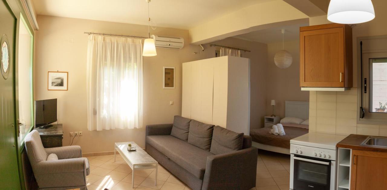 Brunello Seaside Apartments Lefkada City Bagian luar foto