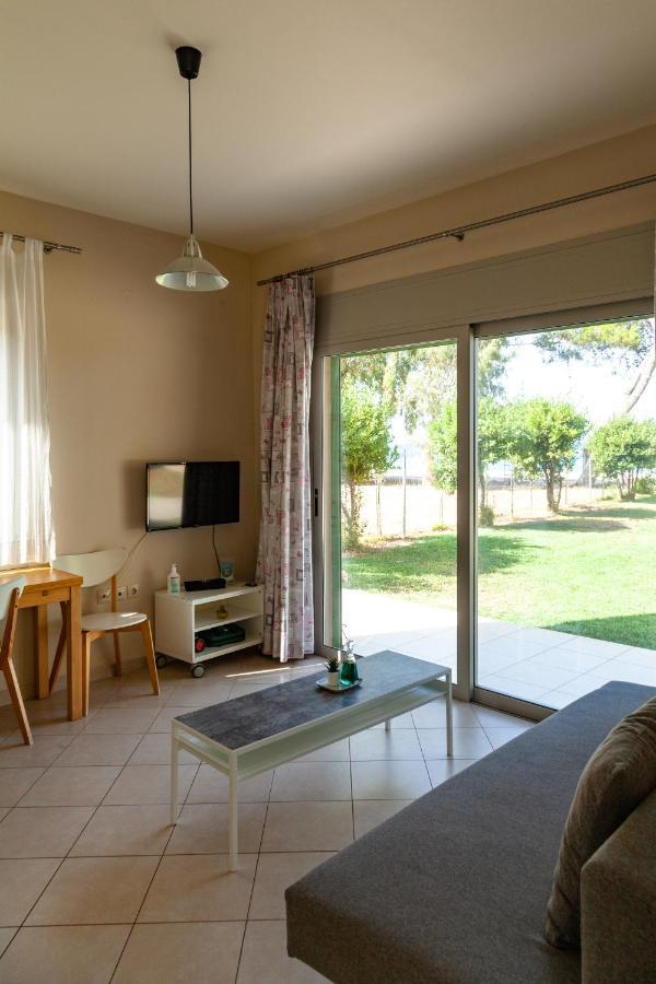 Brunello Seaside Apartments Lefkada City Bagian luar foto