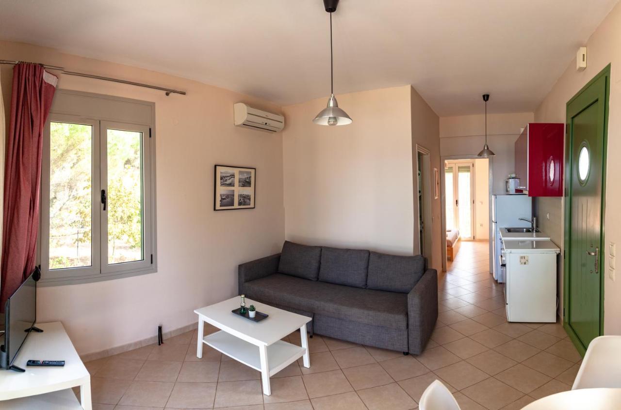 Brunello Seaside Apartments Lefkada City Bagian luar foto