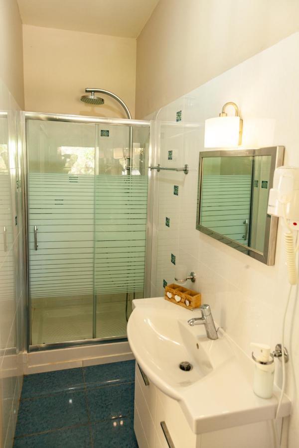 Brunello Seaside Apartments Lefkada City Bagian luar foto